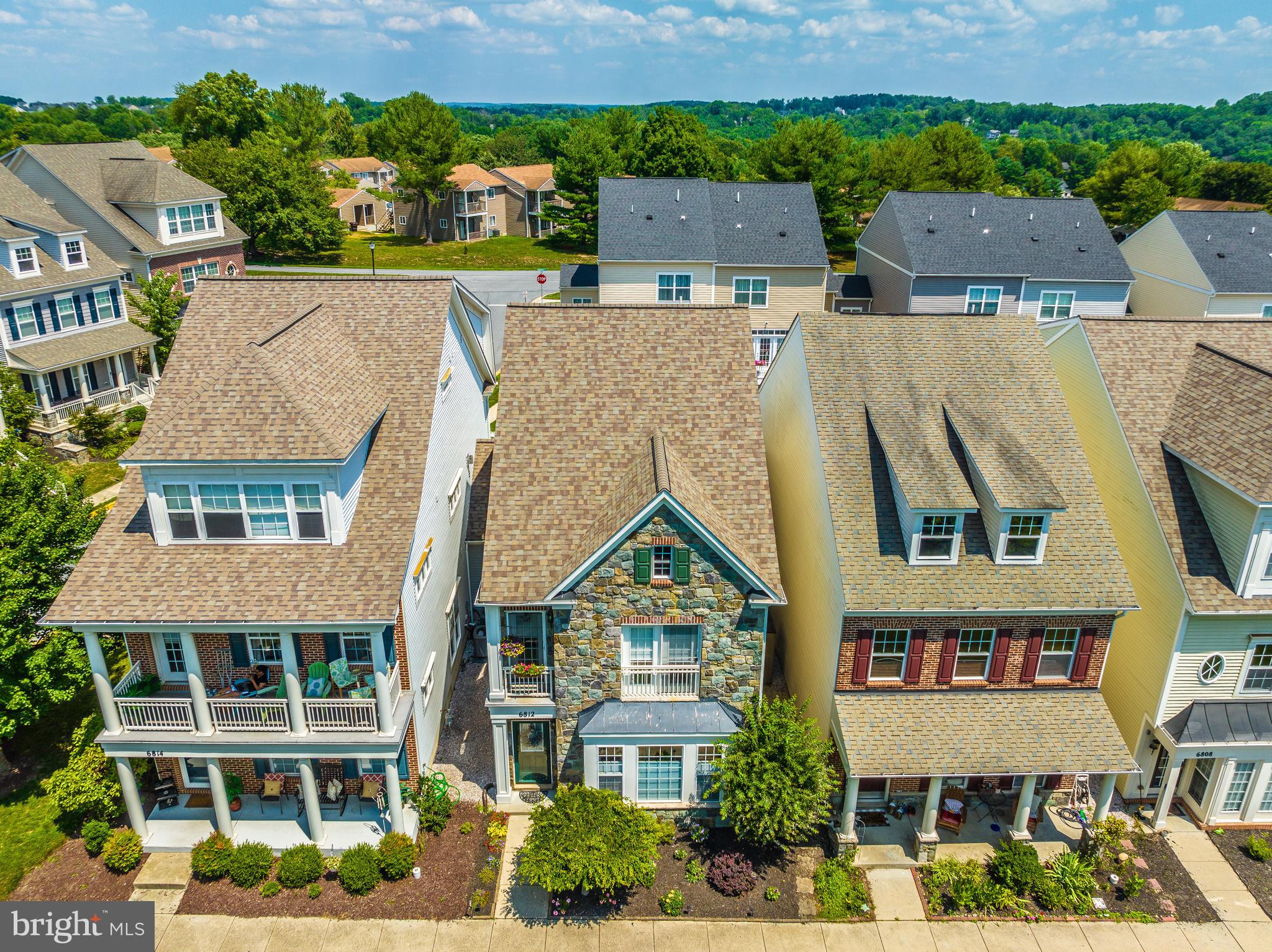 6812 CHICKADEE LANE