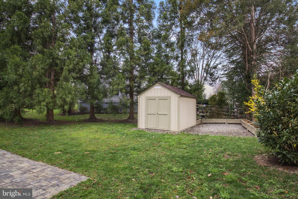 10056 Cape Ann Dr