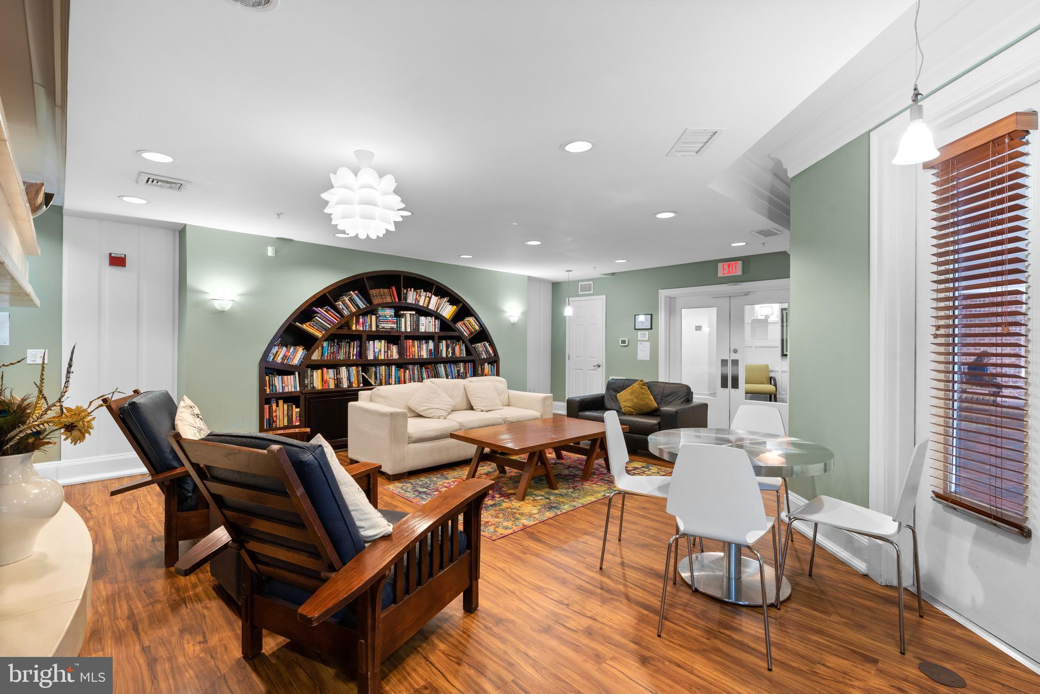 31 BOOTH STREET Unit: 359