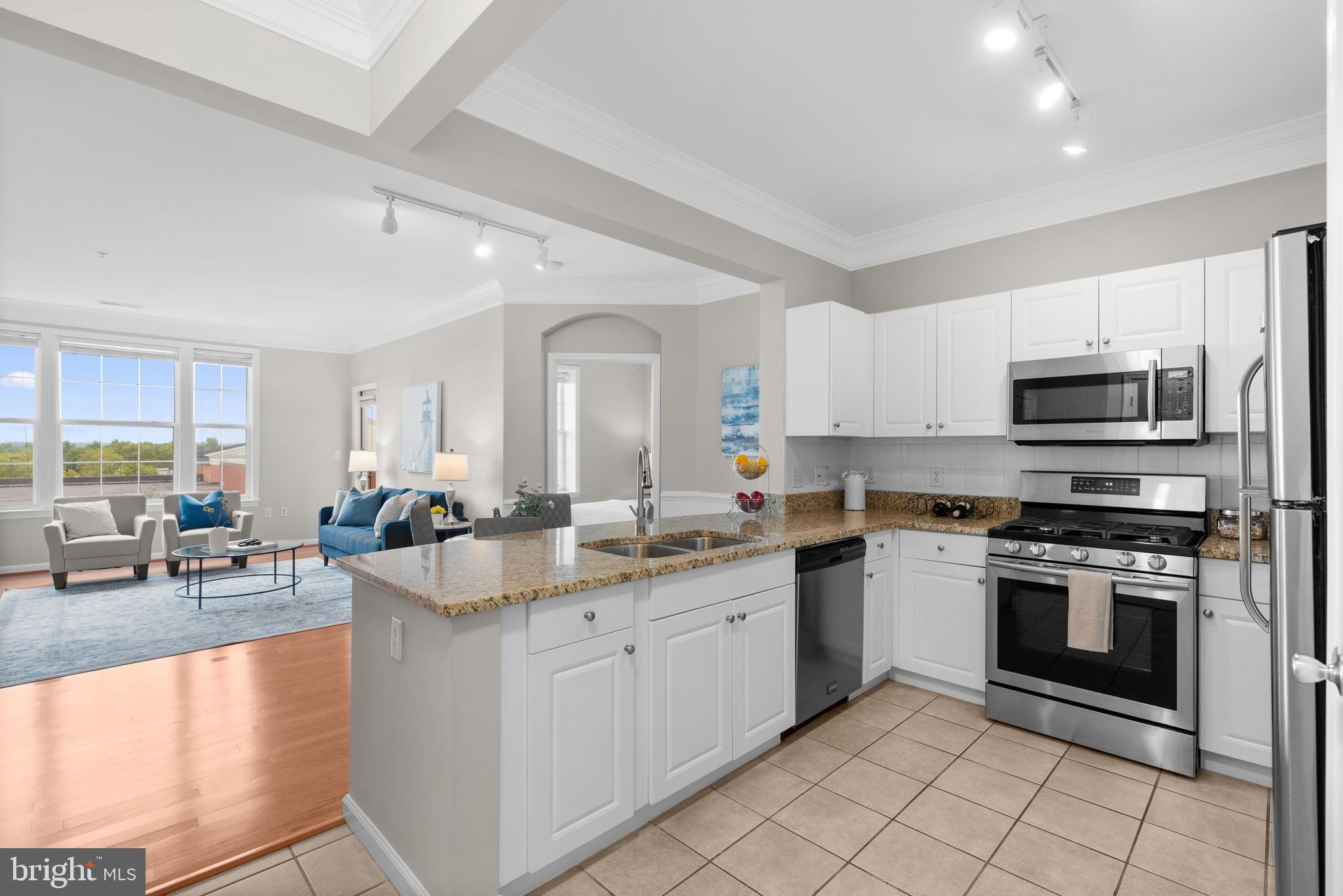 31 BOOTH STREET Unit: 359