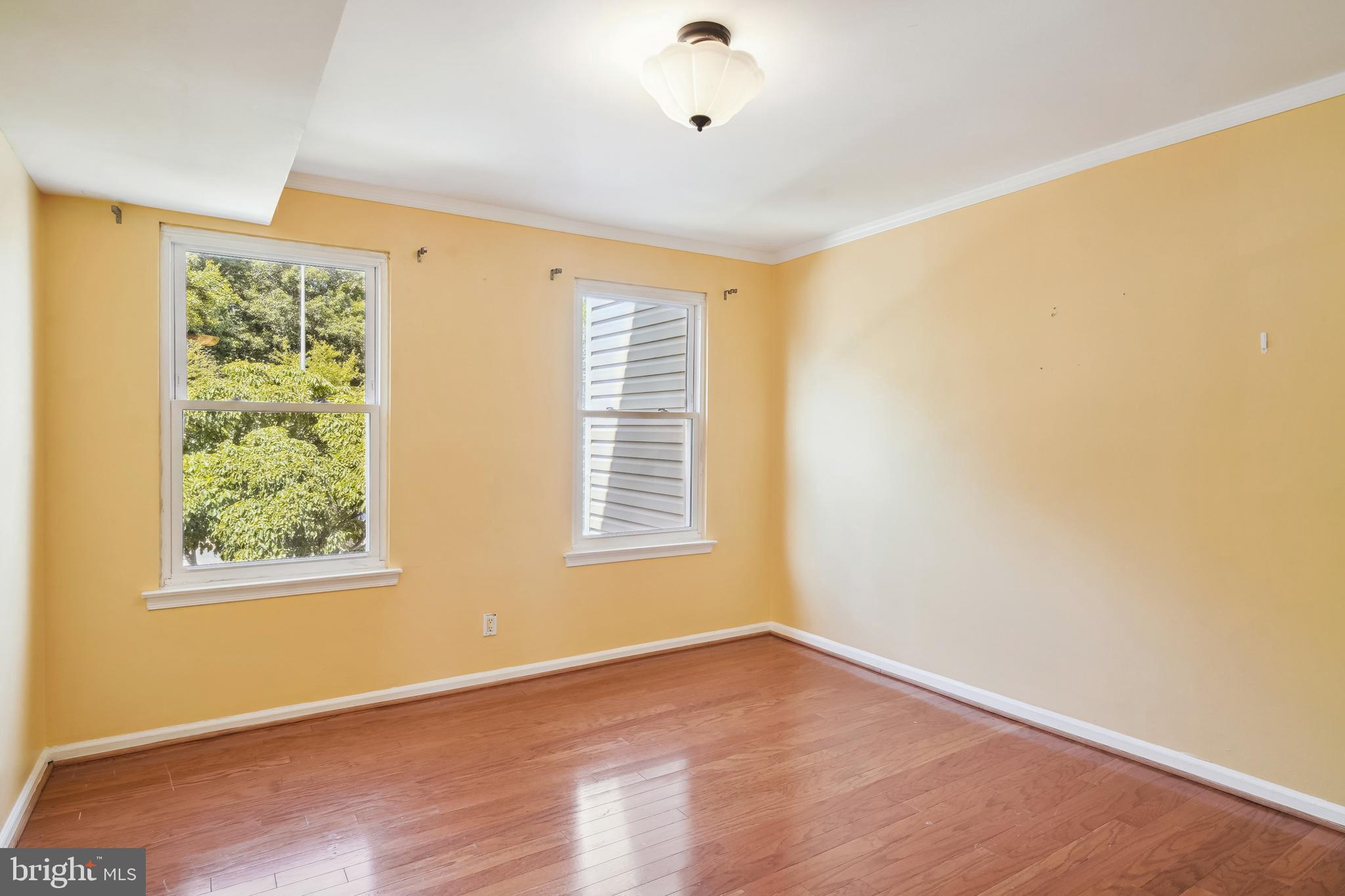 20325 BEACONFIELD TERRACE Unit: 101