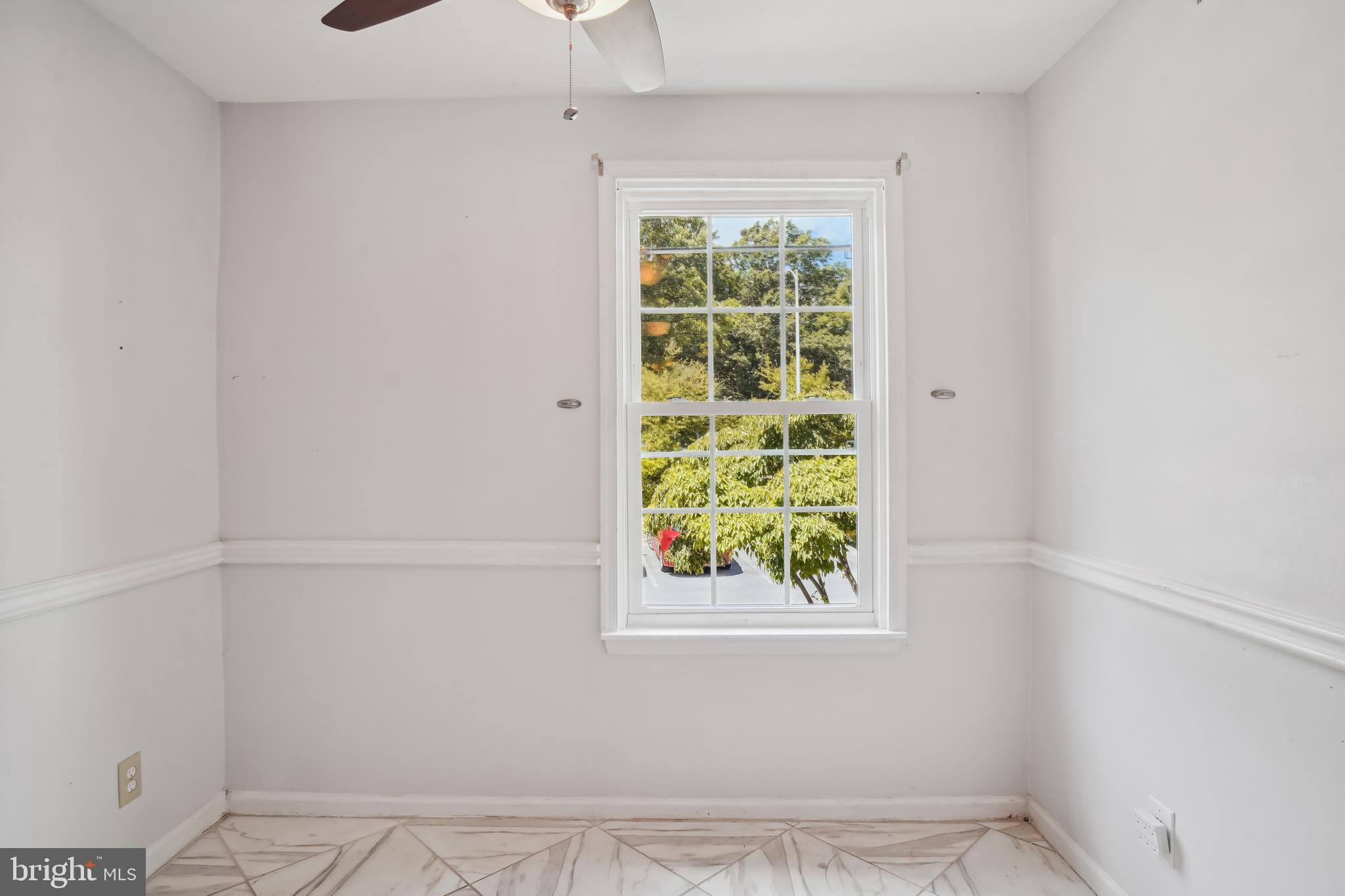 20325 BEACONFIELD TERRACE Unit: 101