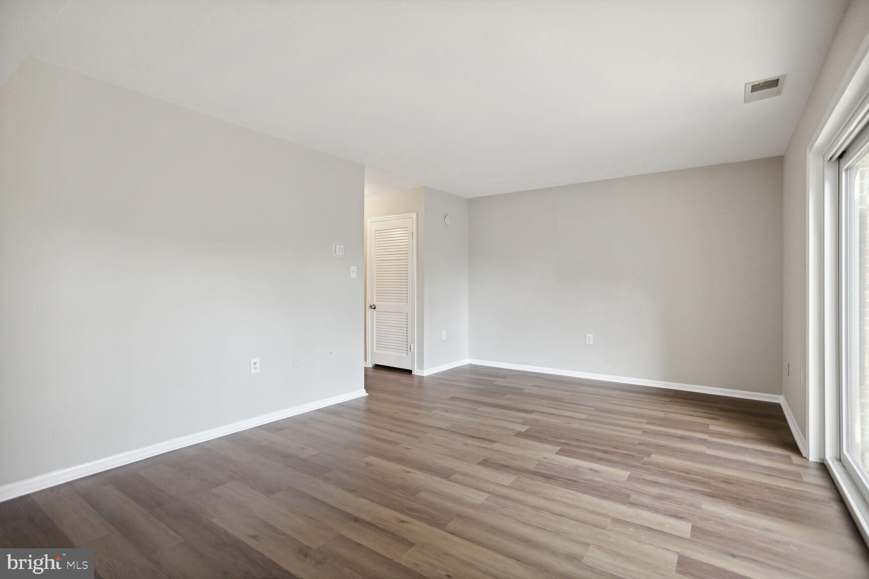 724 Azalea DRIVE Unit: 10-724