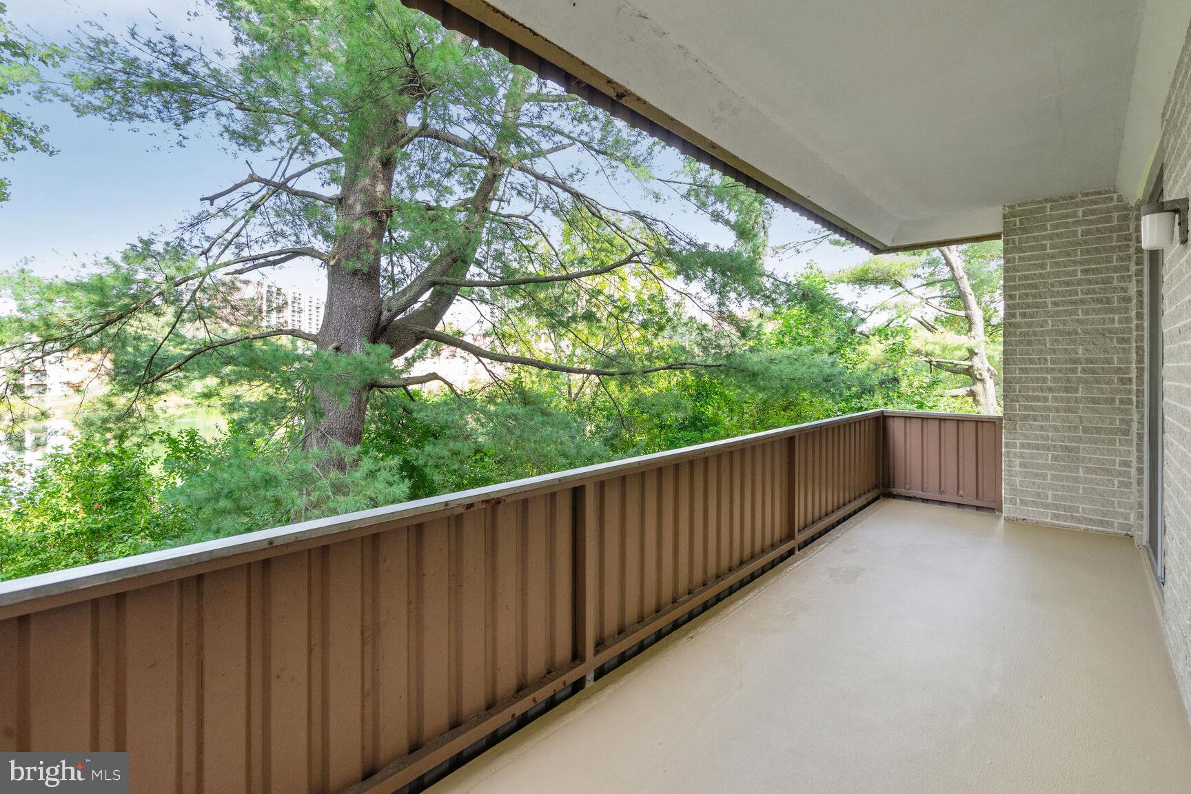 7505 Democracy BOULEVARD Unit: A-136