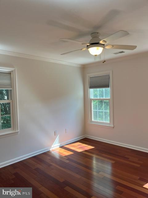 718 Beacon Hill Ter