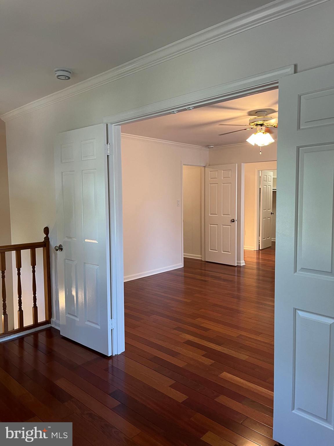 718 Beacon Hill Ter