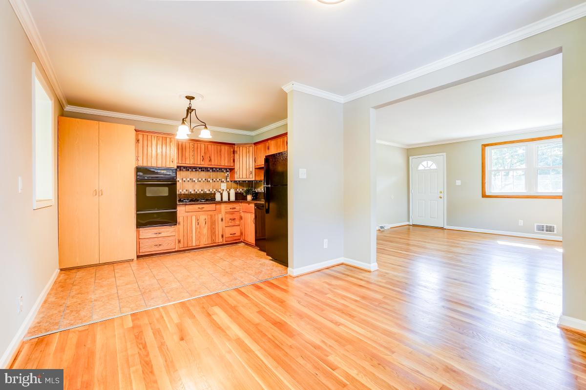 11113 Schuylkill ROAD