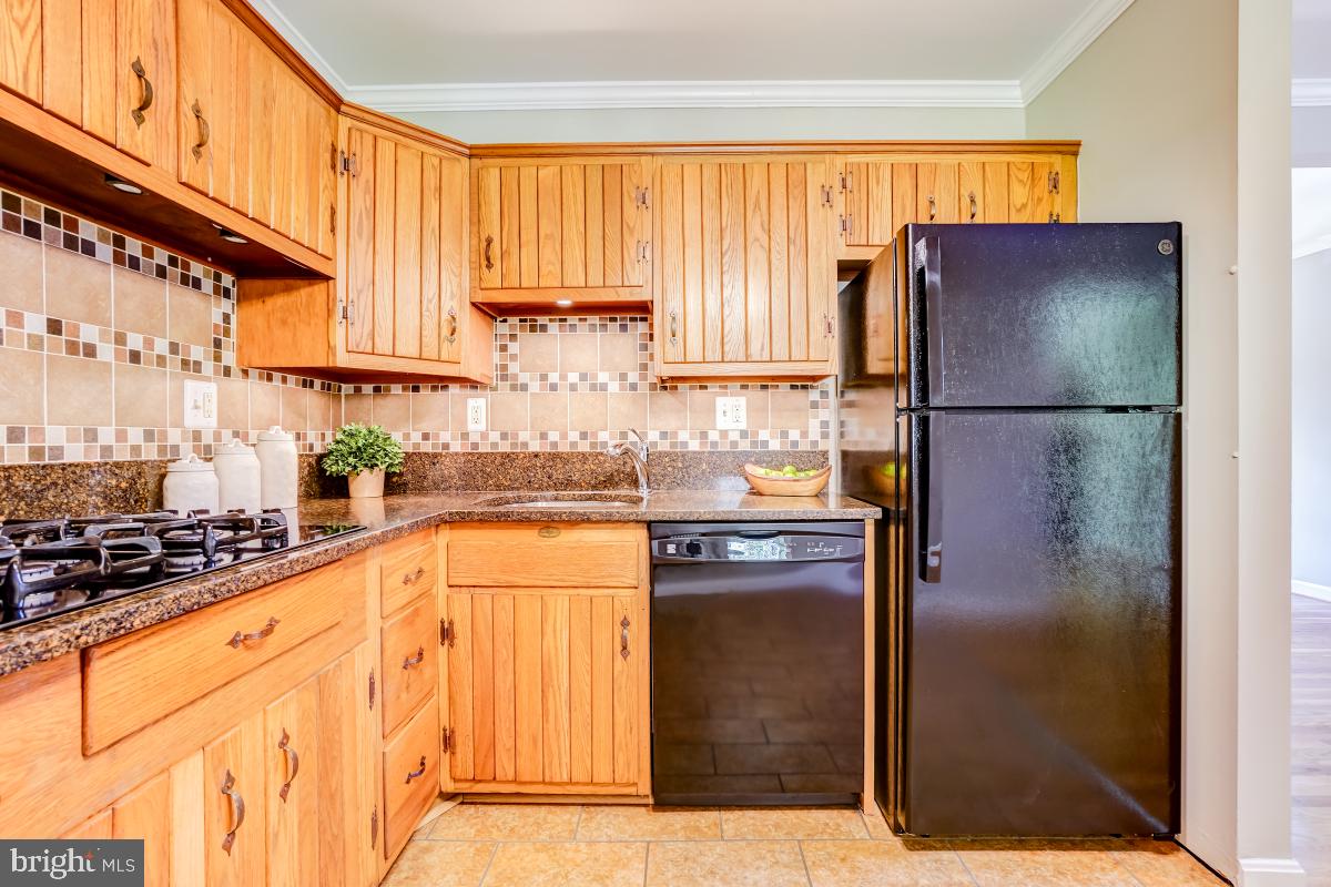 11113 Schuylkill ROAD