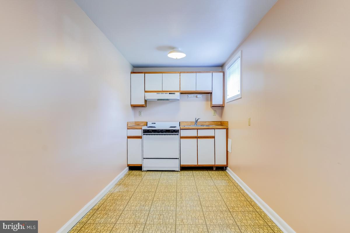 11113 Schuylkill ROAD