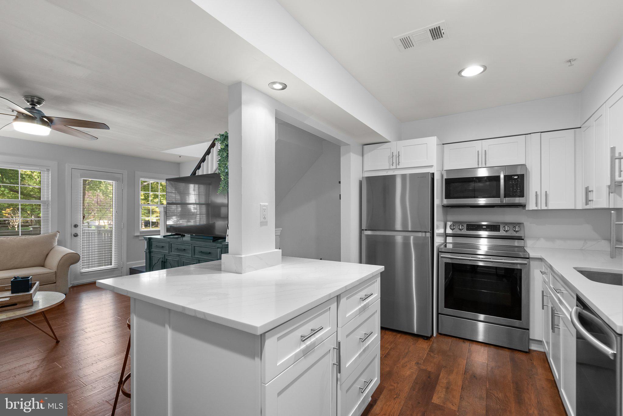 10823 Hampton Mill TERRACE Unit: 150