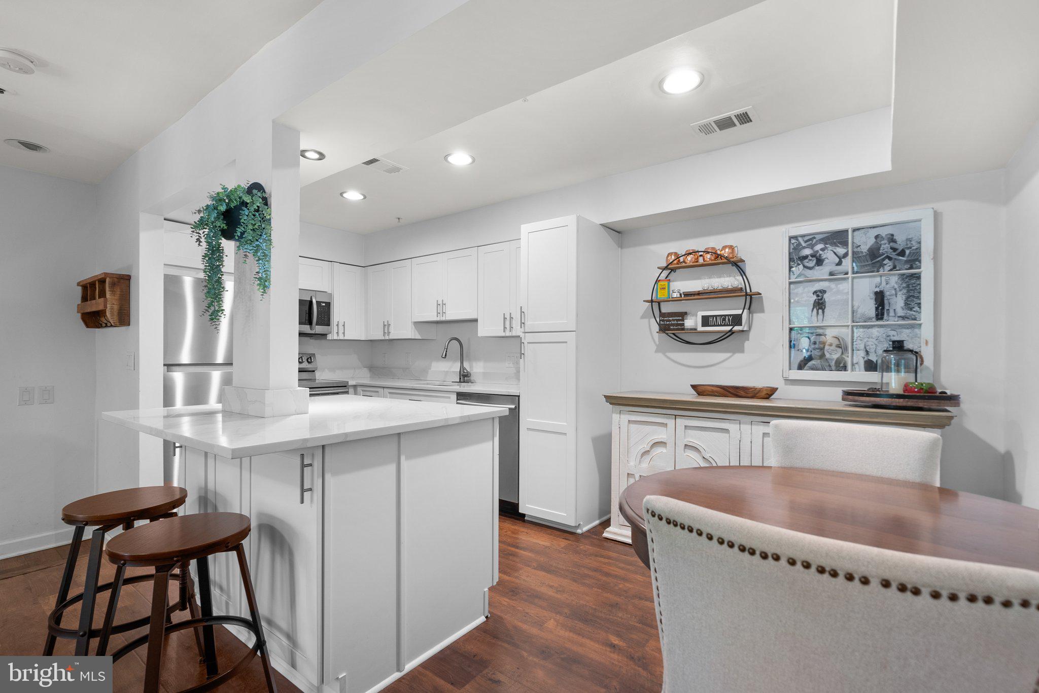 10823 Hampton Mill TERRACE Unit: 150