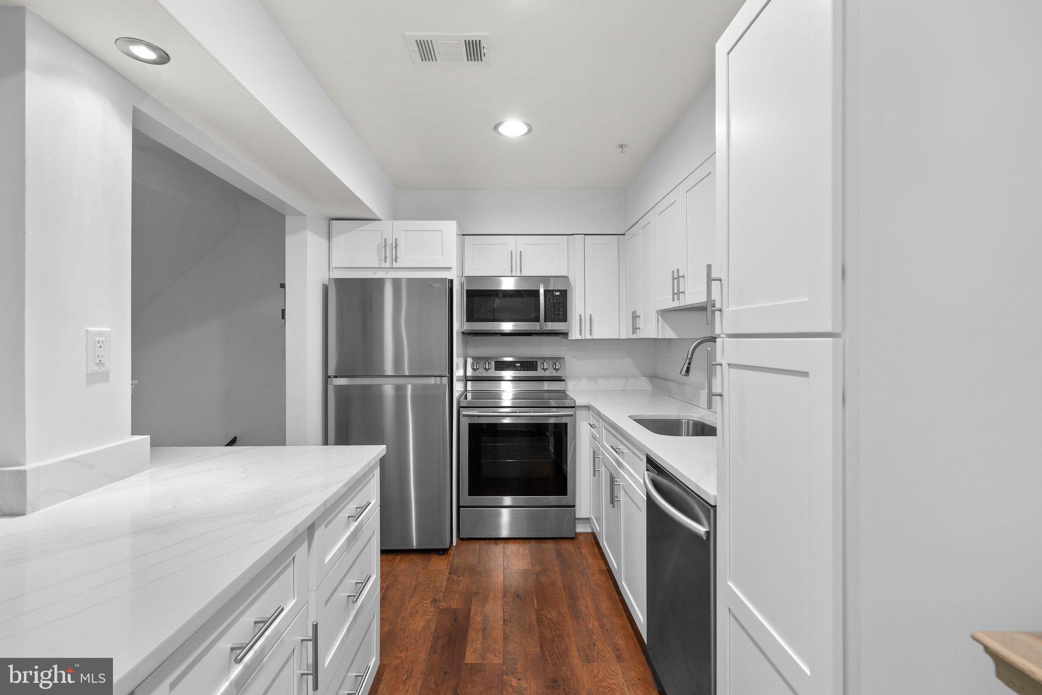 10823 Hampton Mill TERRACE Unit: 150