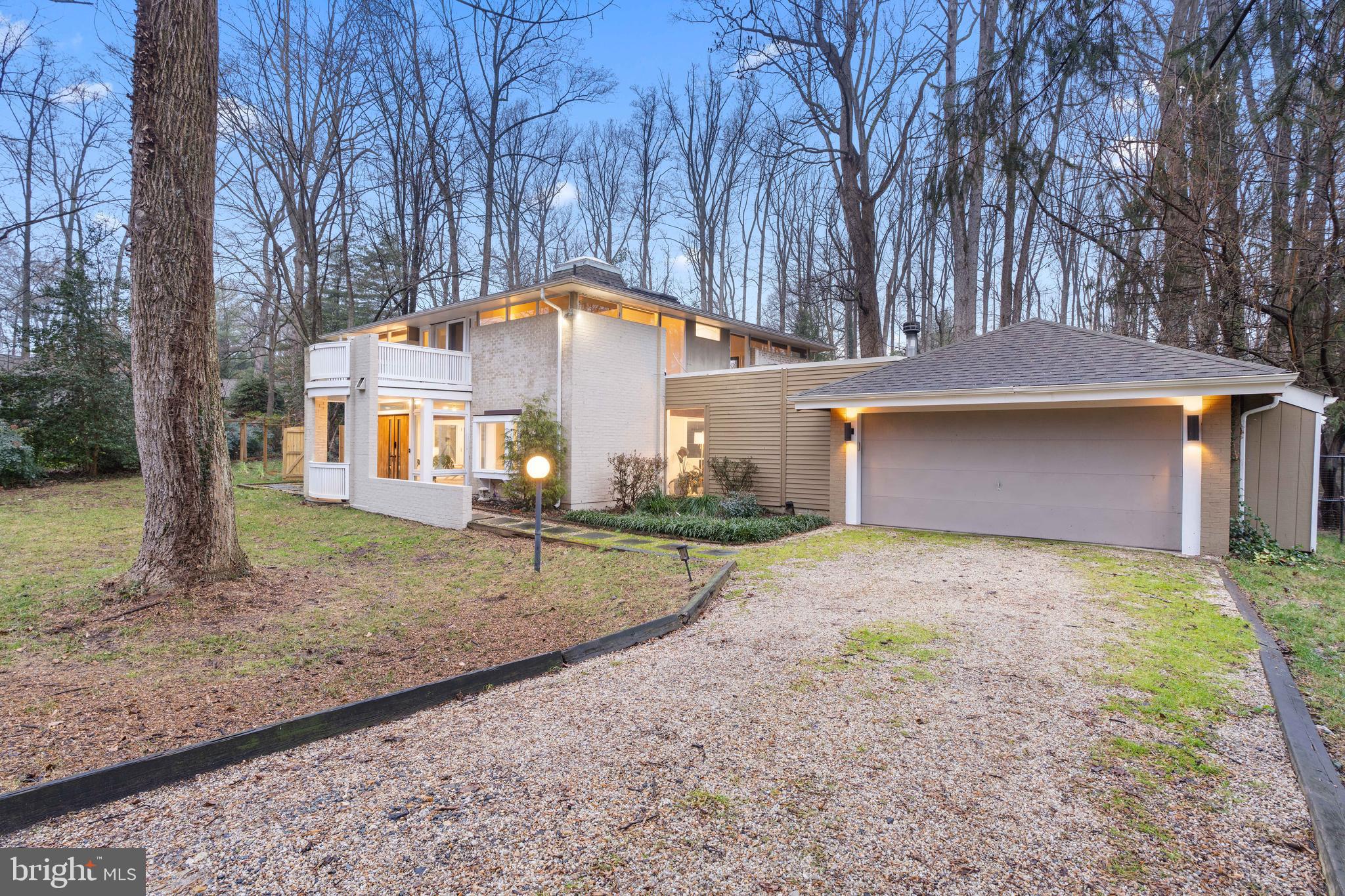 9312 Garden COURT