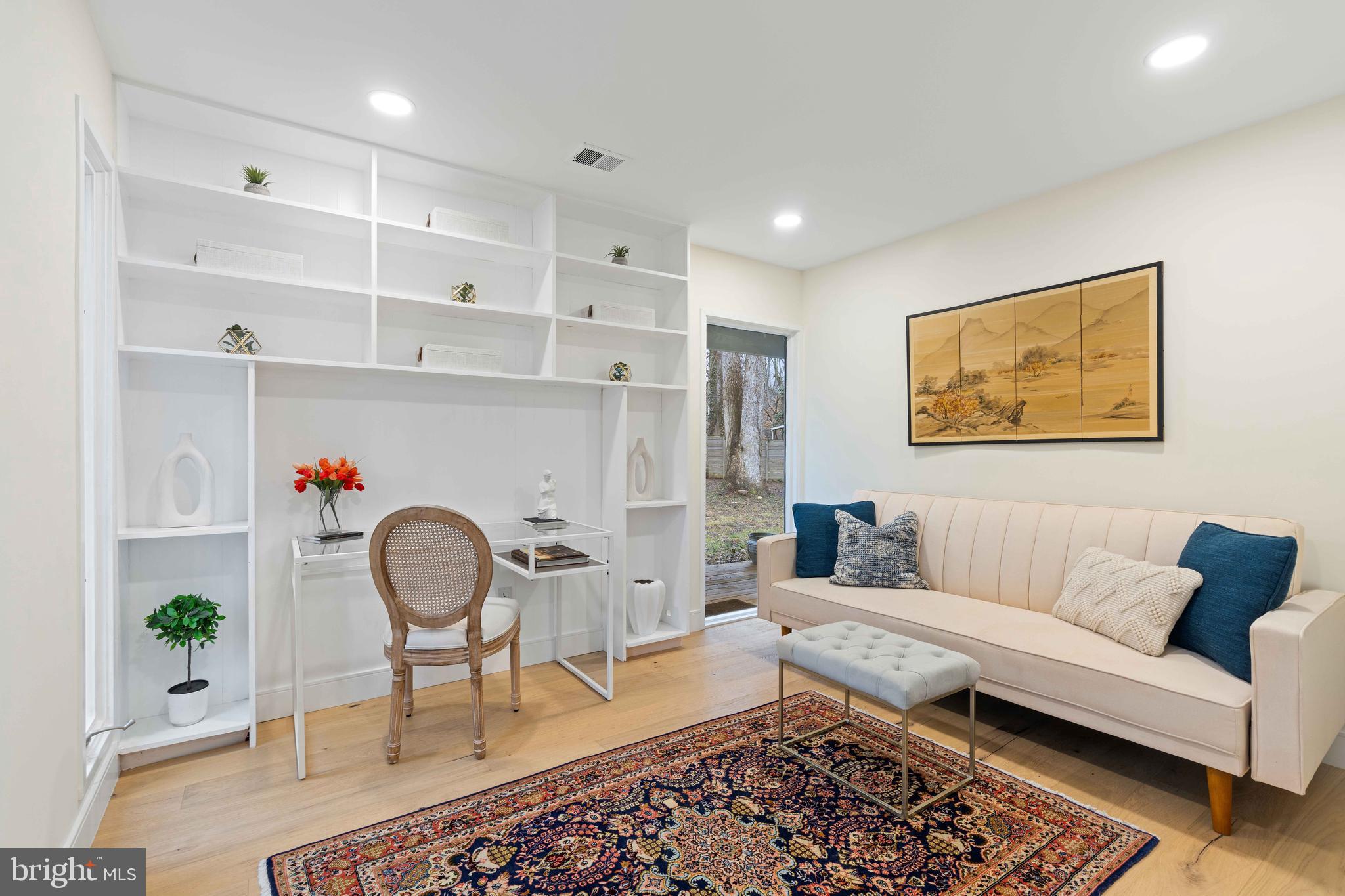 9312 Garden COURT