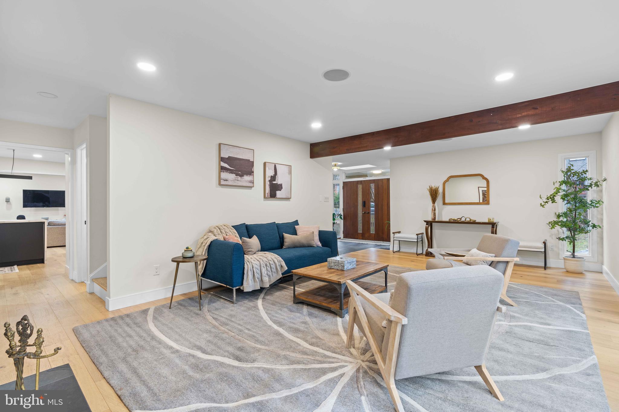 9312 Garden COURT
