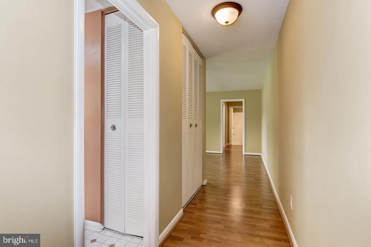 10655 Montrose Ave #M1