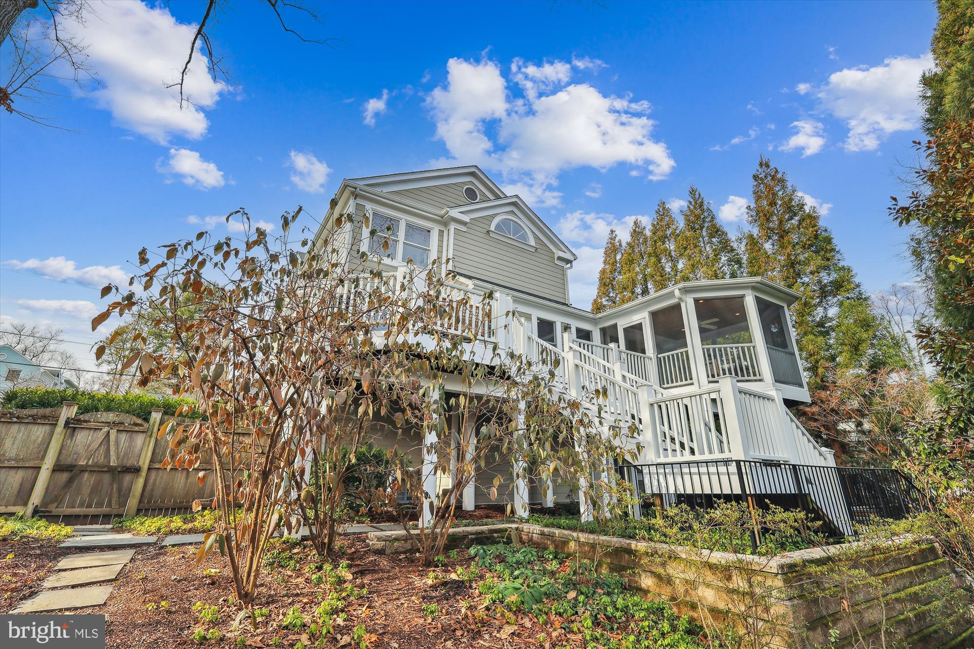 5017 Scarsdale Rd