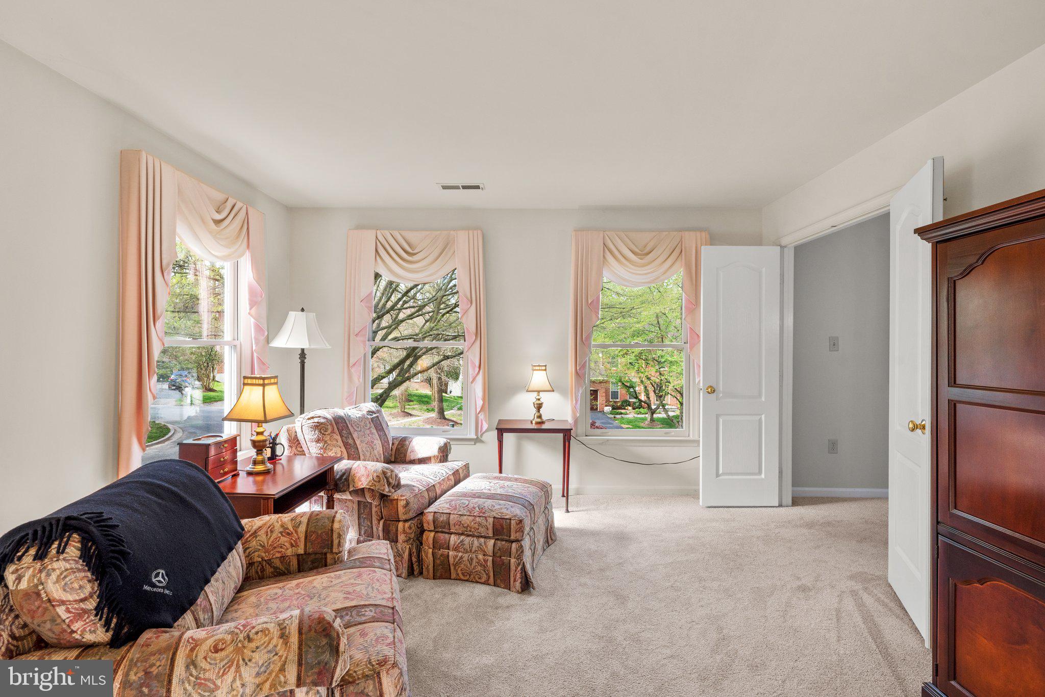 605 Pebble Beach Dr