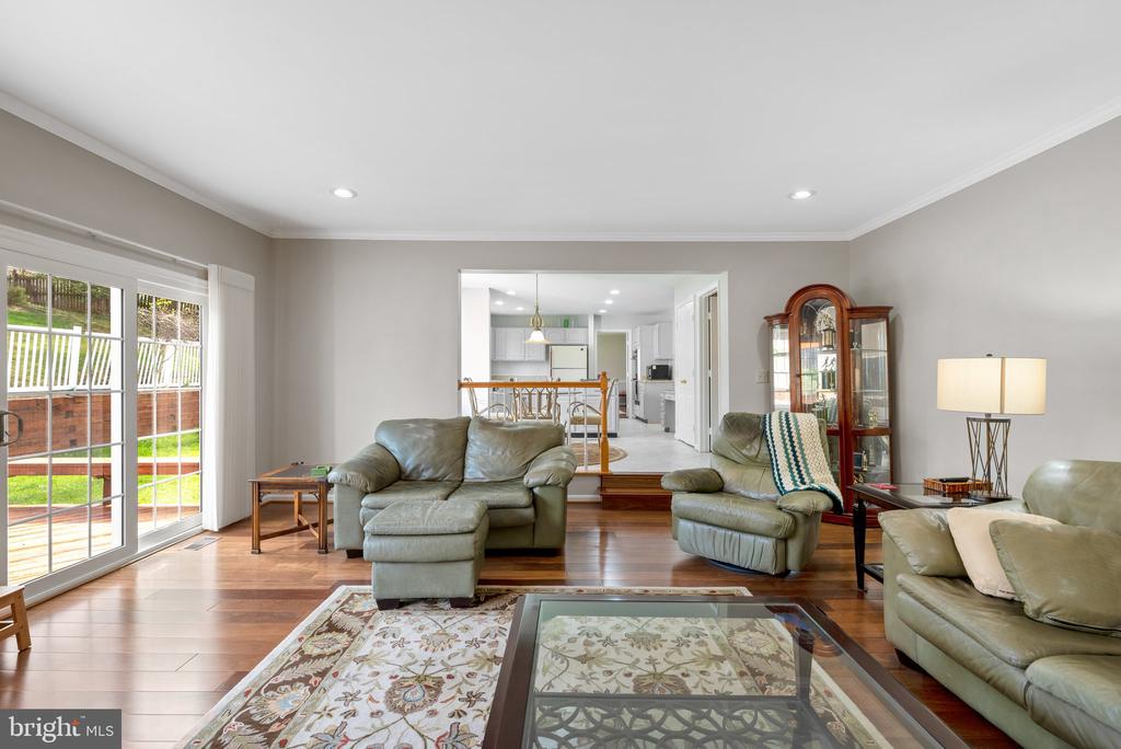 605 Pebble Beach Dr