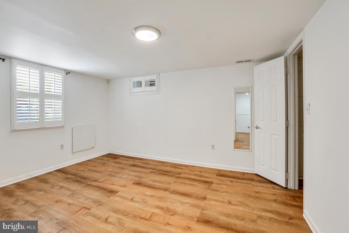 11809 Timber Ln