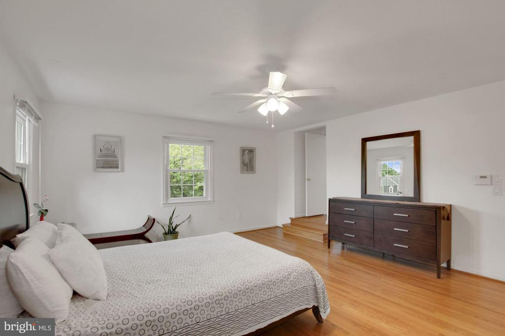 13 Buckspark Ct