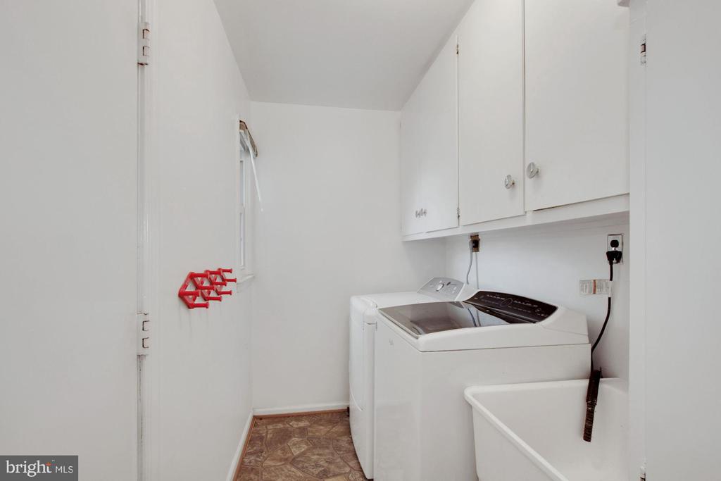 13 Buckspark Ct