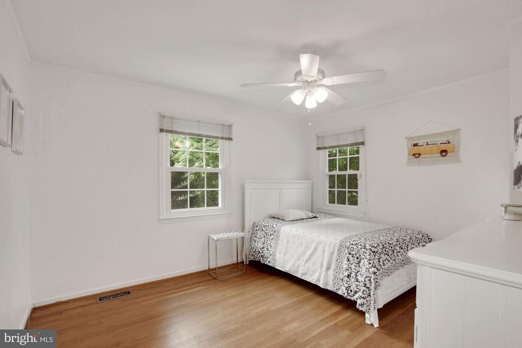 13 Buckspark Ct