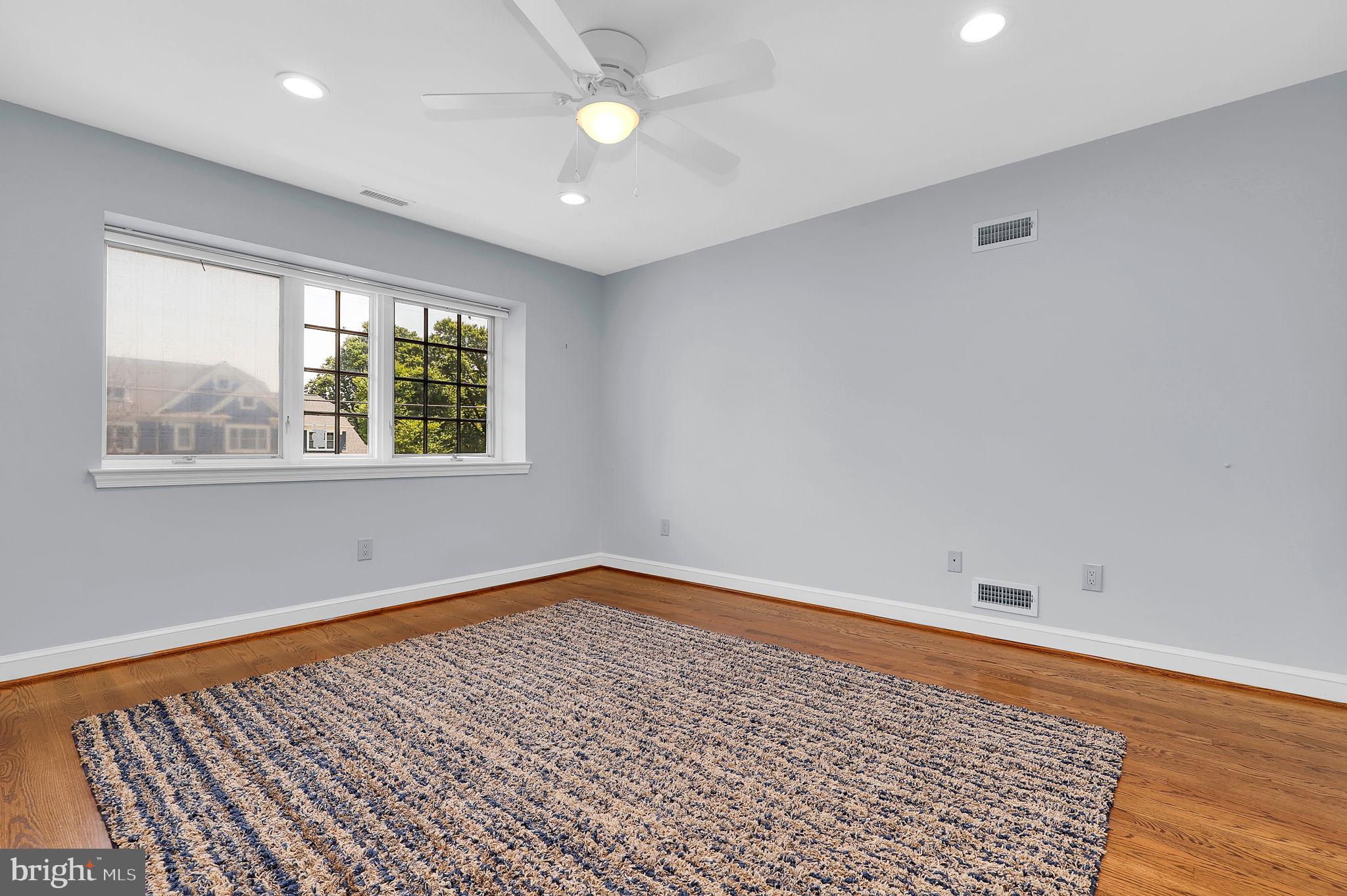 11208 Stephalee Ln