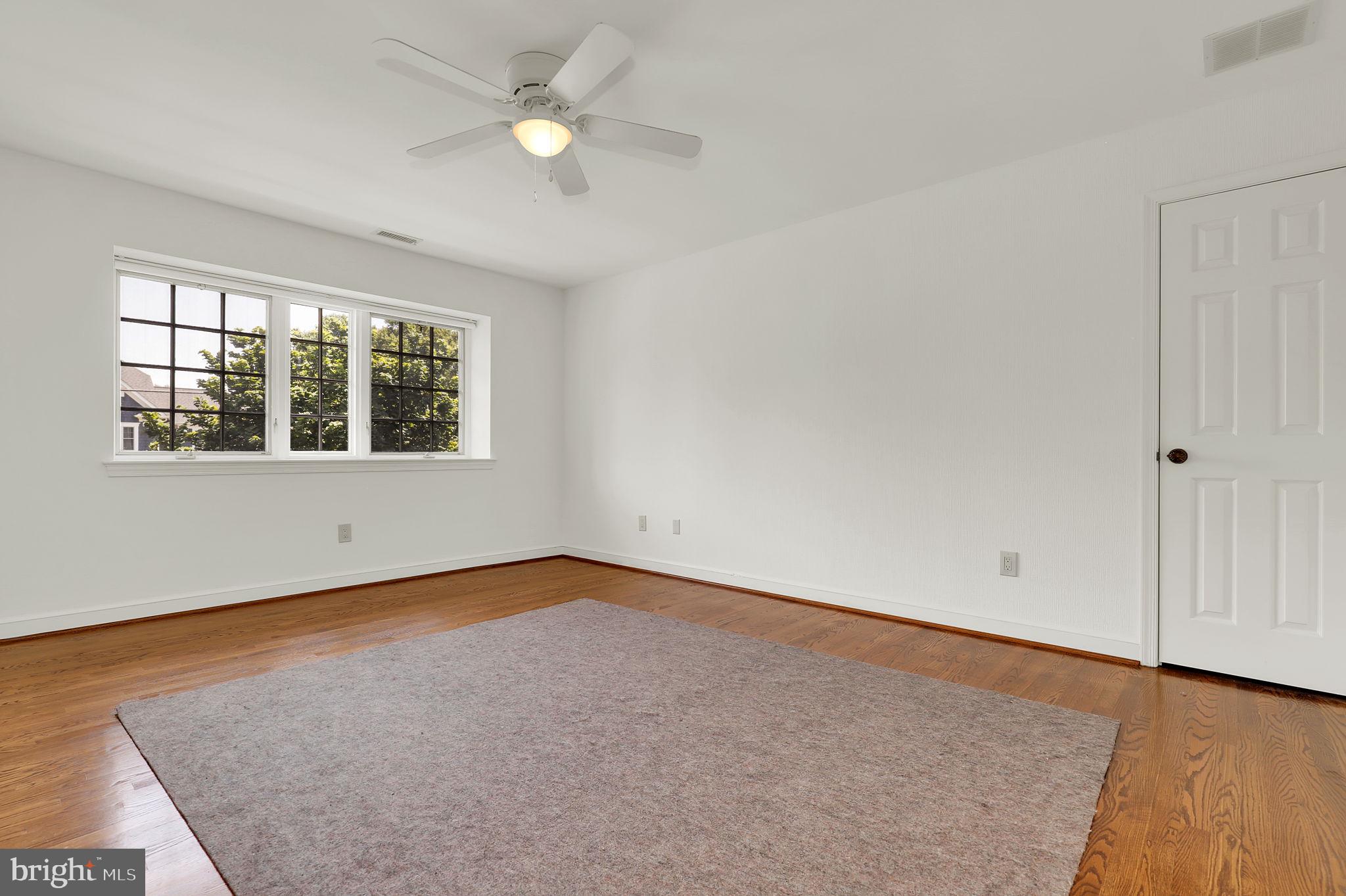 11208 Stephalee Ln