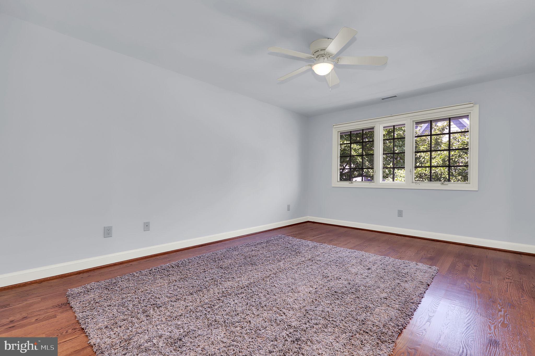 11208 Stephalee Ln
