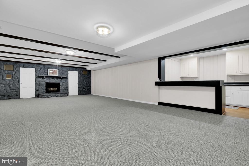 11208 Stephalee Ln