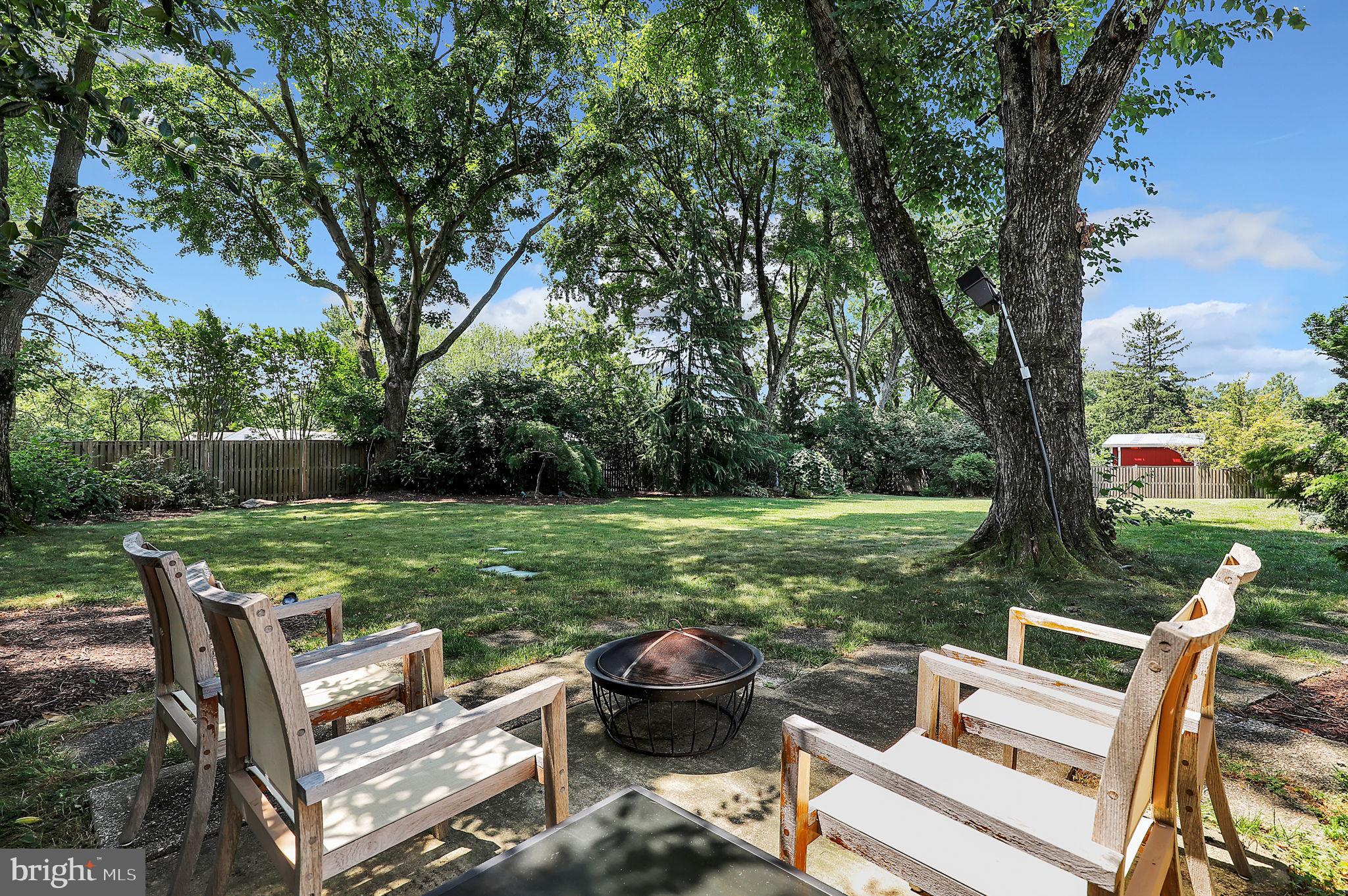 11208 Stephalee Ln
