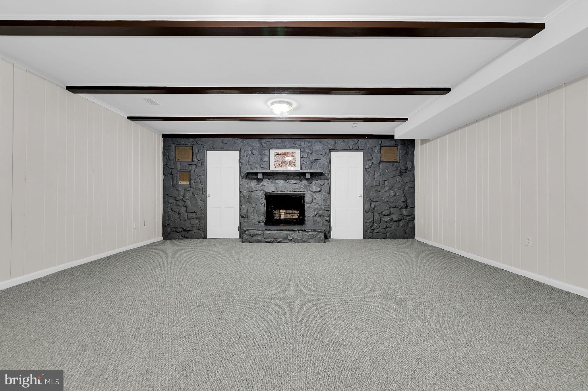11208 Stephalee Ln