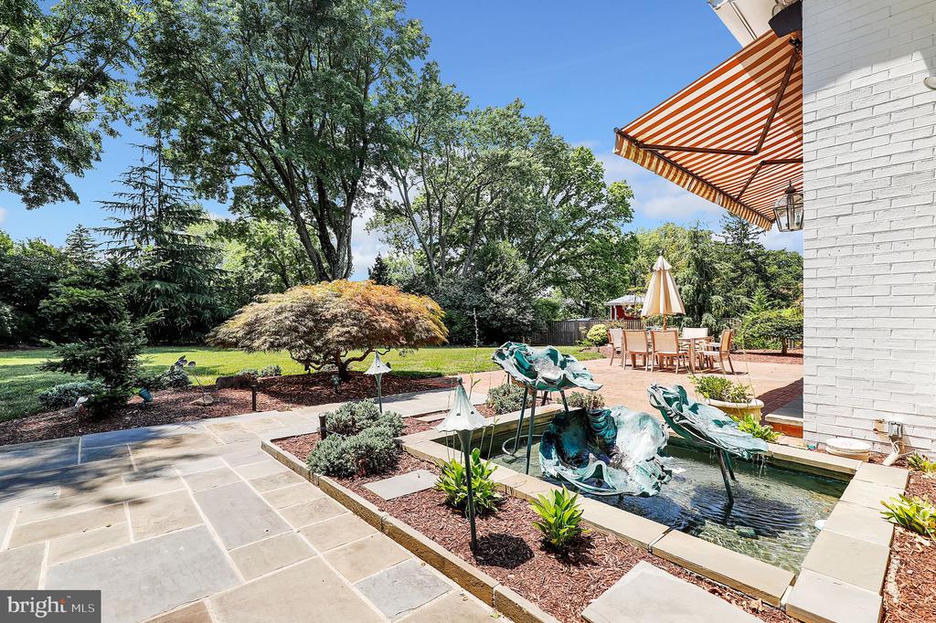 11208 Stephalee Ln
