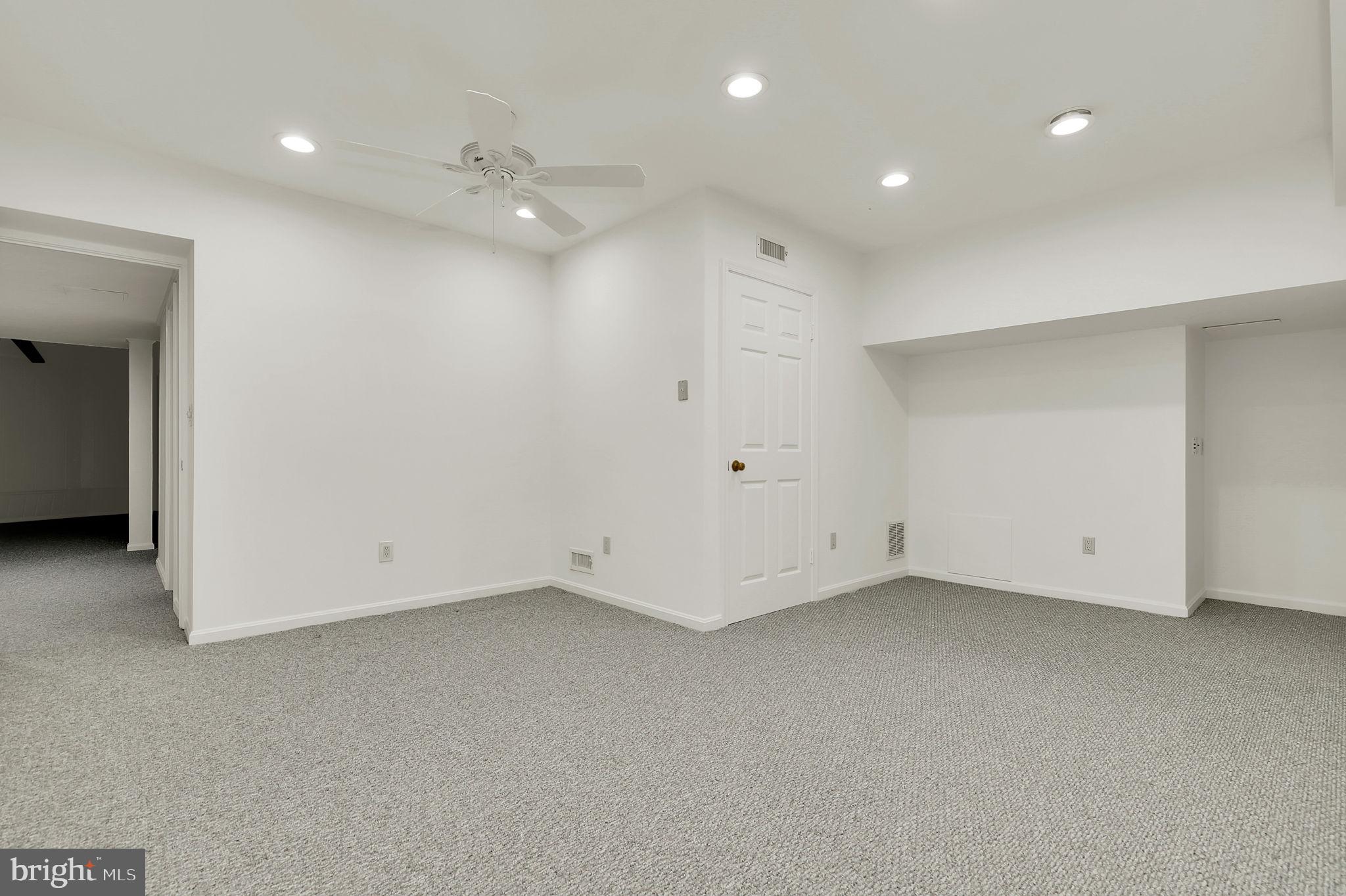 11208 Stephalee Ln