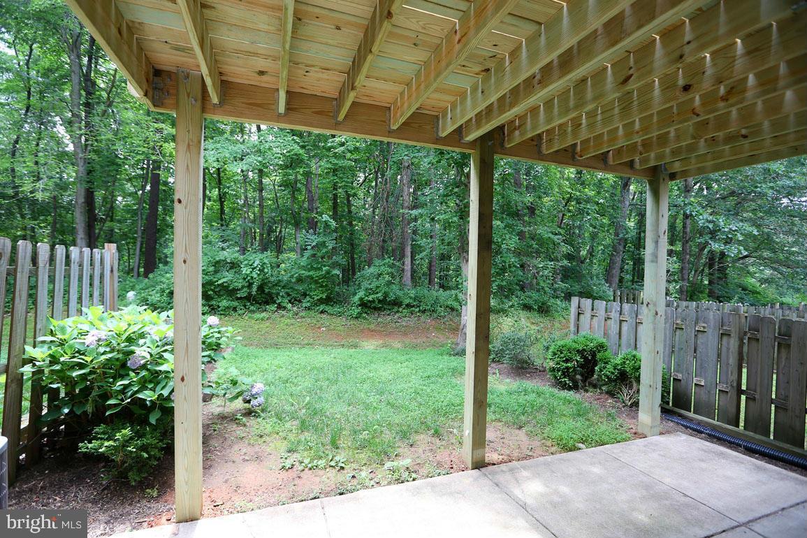 7508 CODDLE HARBOR LN