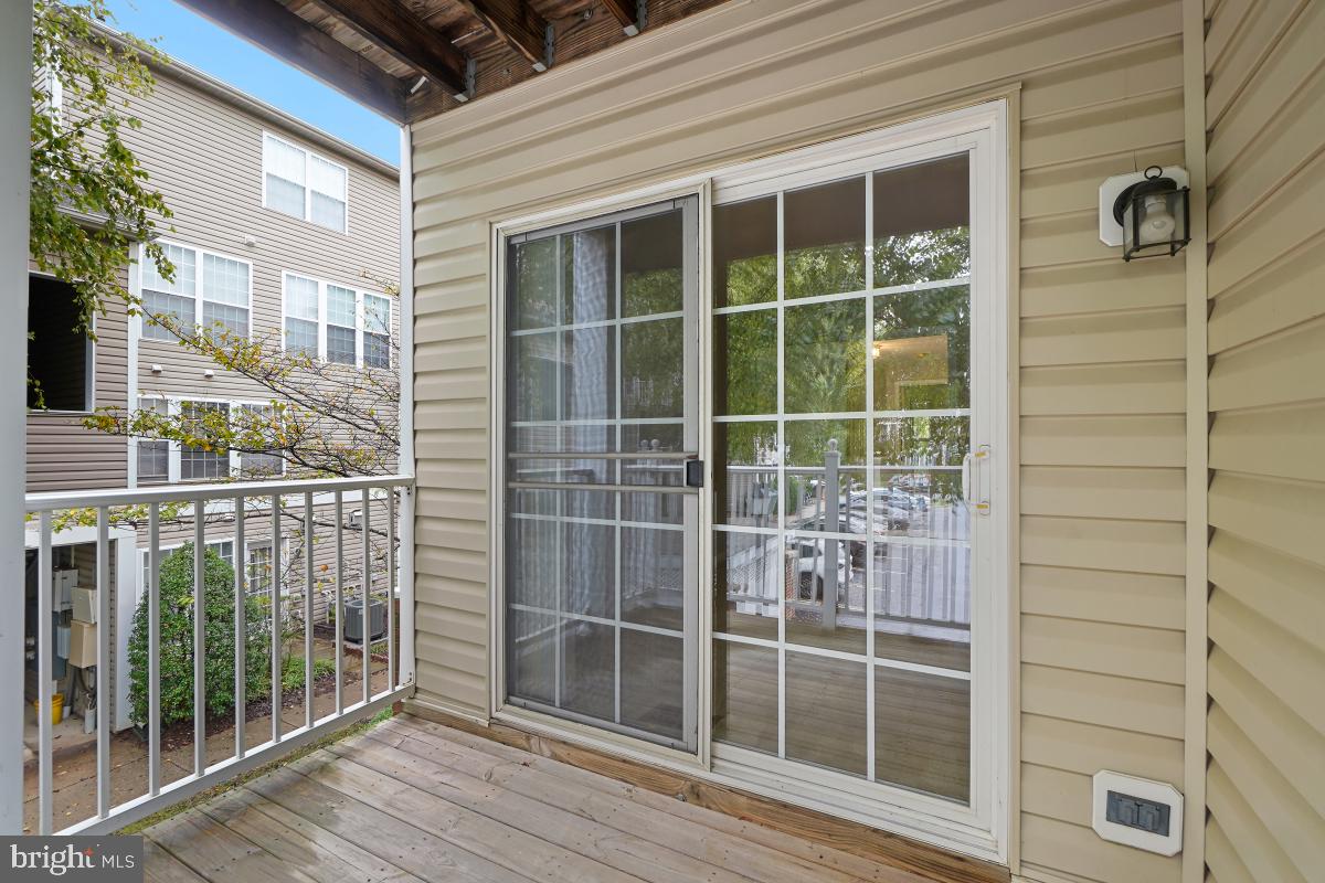 357 Fallsgrove Dr #54