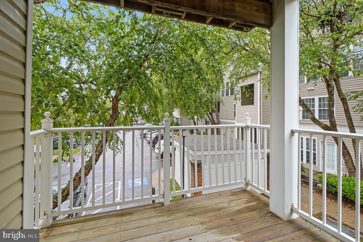 357 Fallsgrove Dr #54