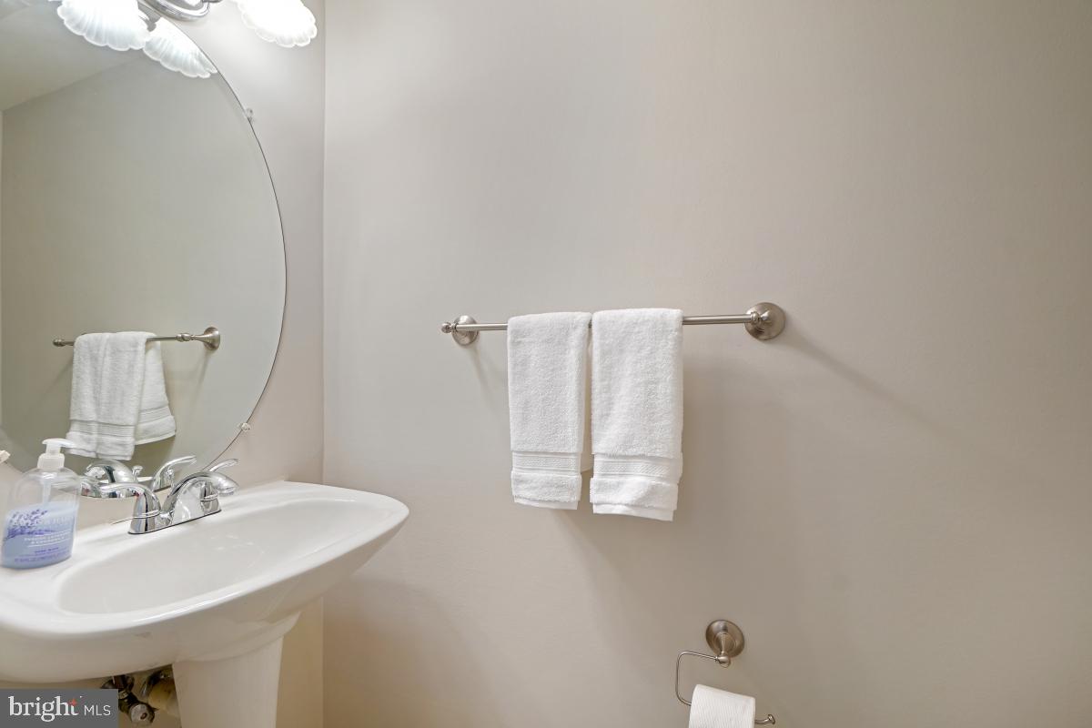 357 Fallsgrove Dr #54