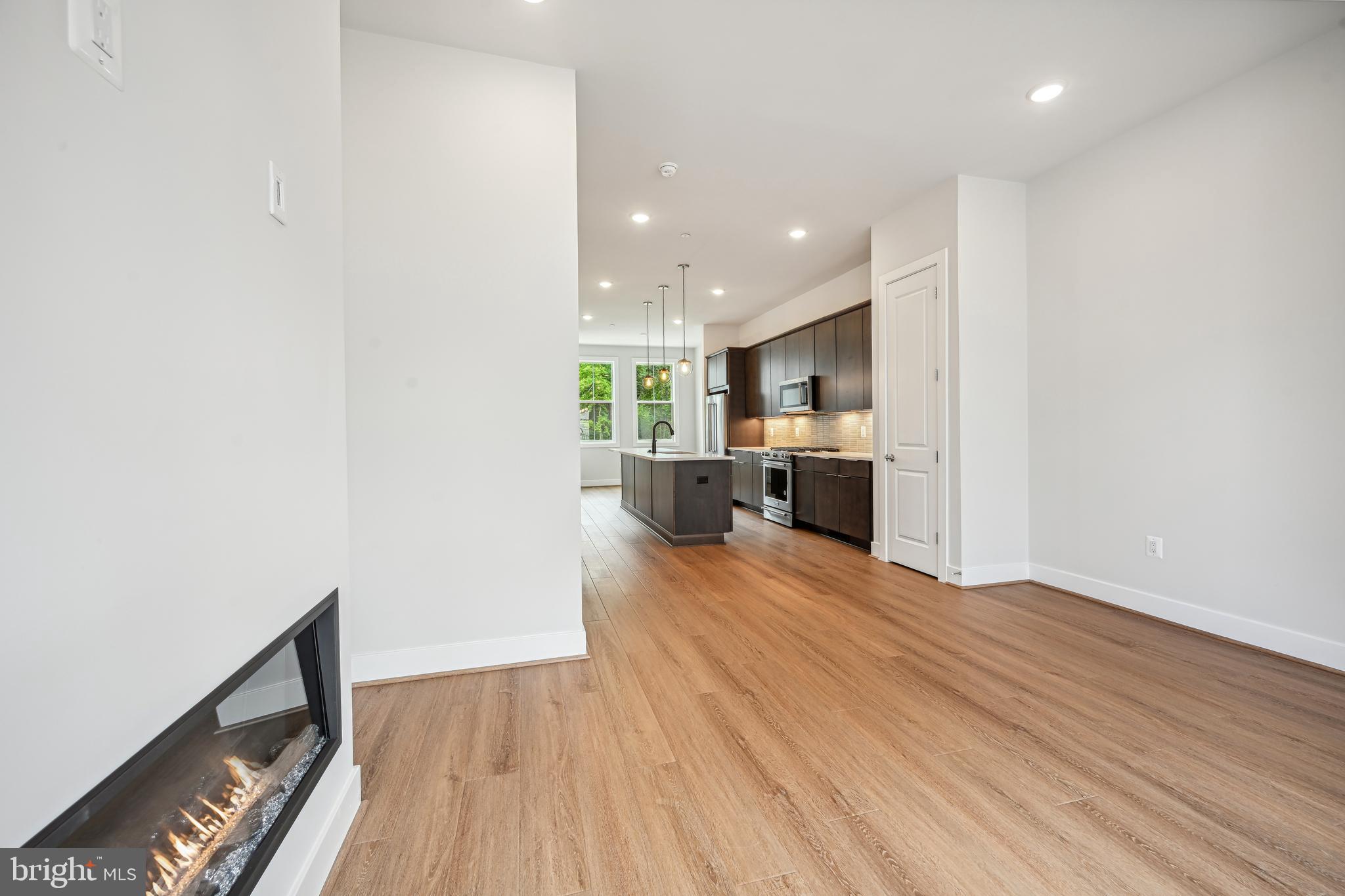 11966 Streamline Dr Dr
