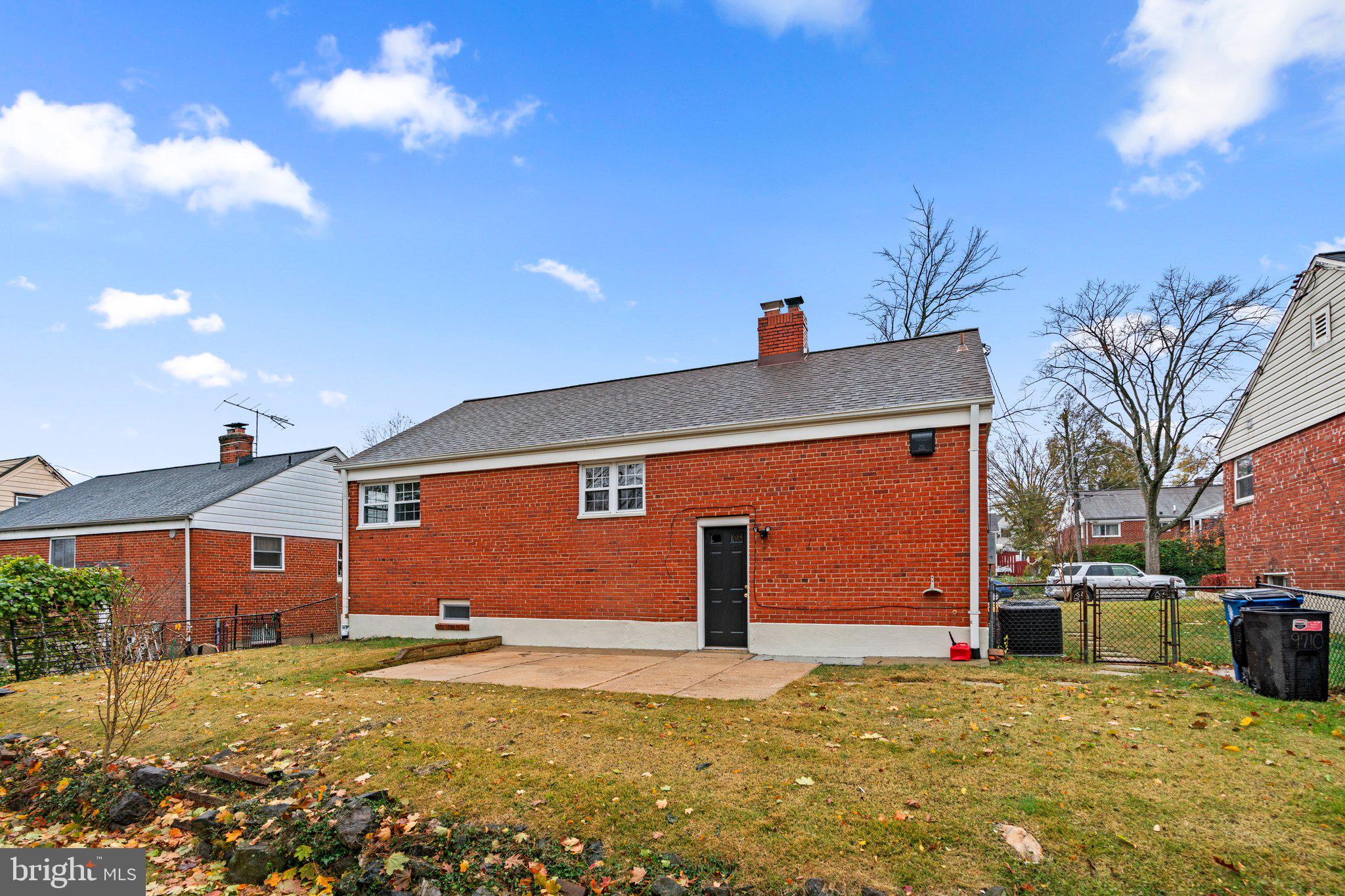 9710 Braddock Rd