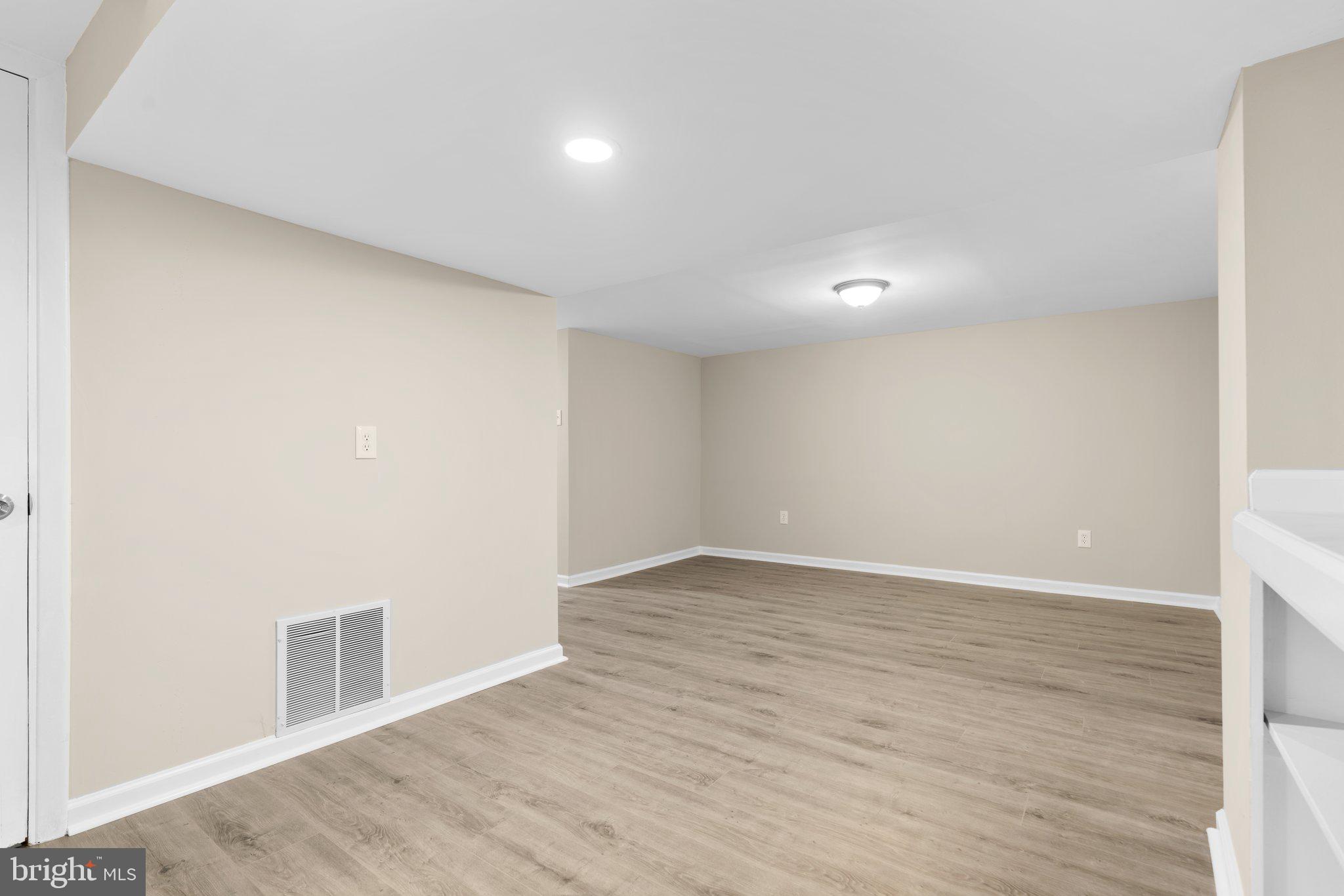 9710 Braddock Rd
