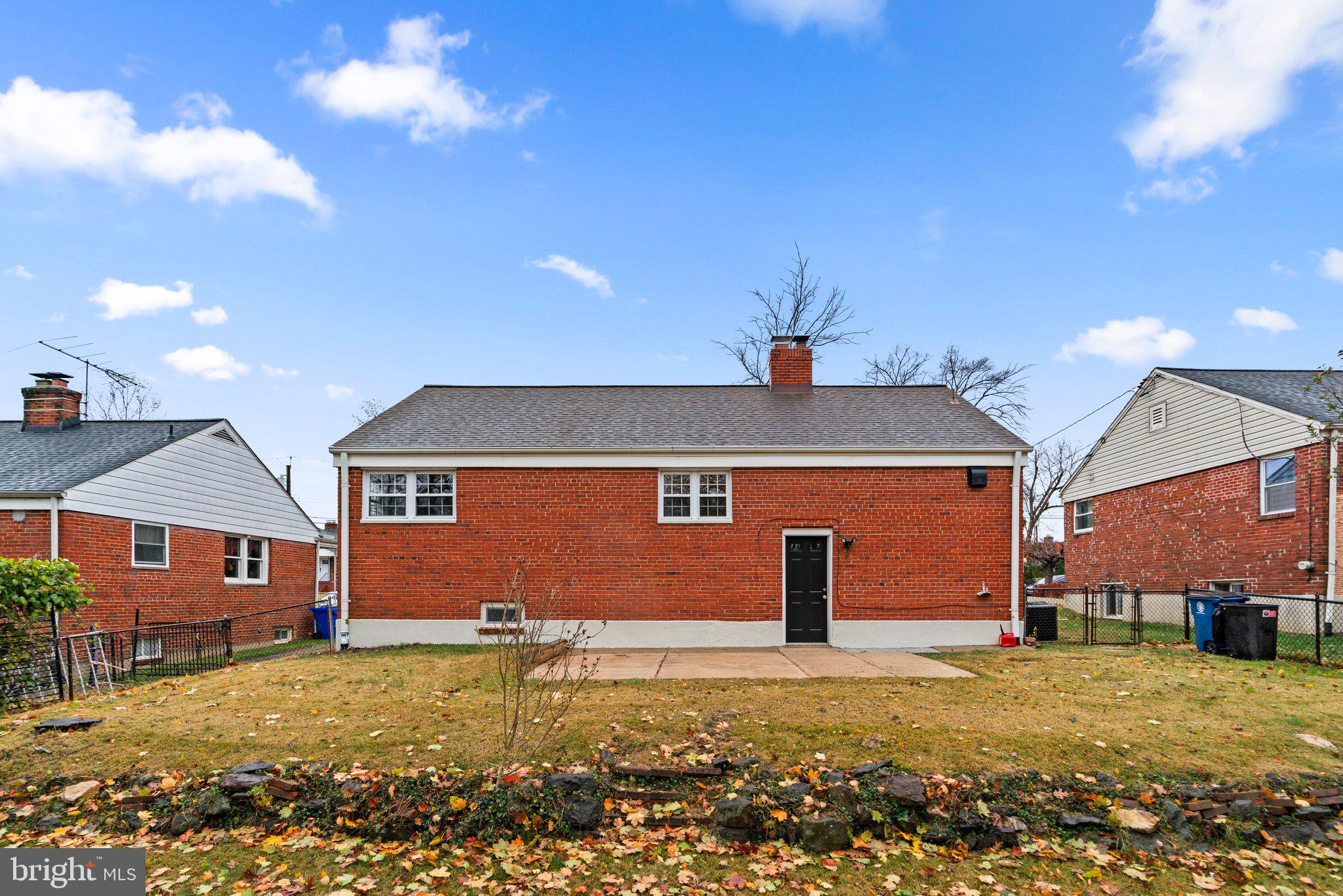 9710 Braddock Rd