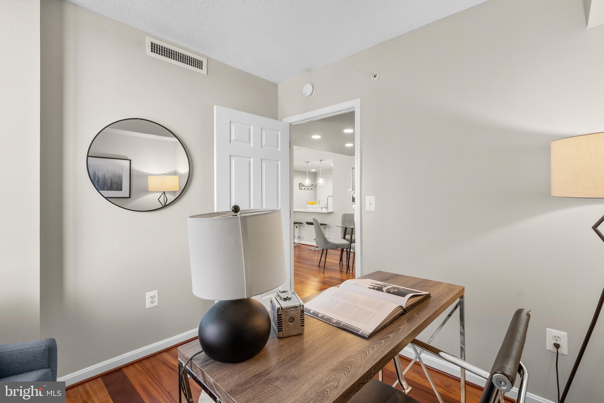 11710 Old Georgetown #528
