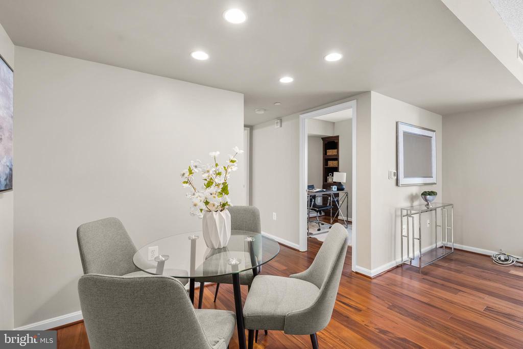 11710 Old Georgetown #528