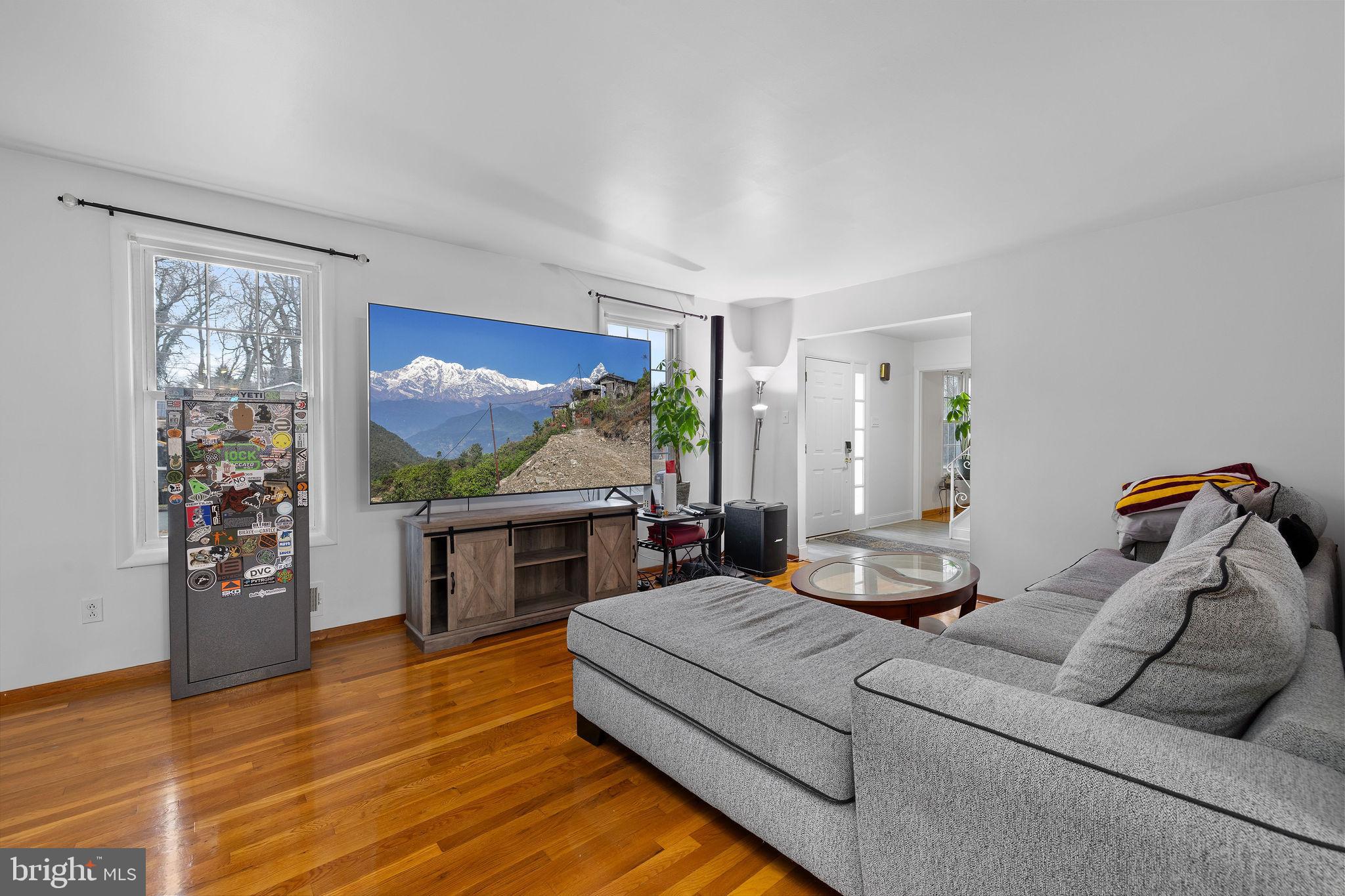 12405 Lima Dr