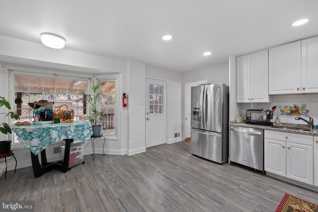 12405 Lima Dr