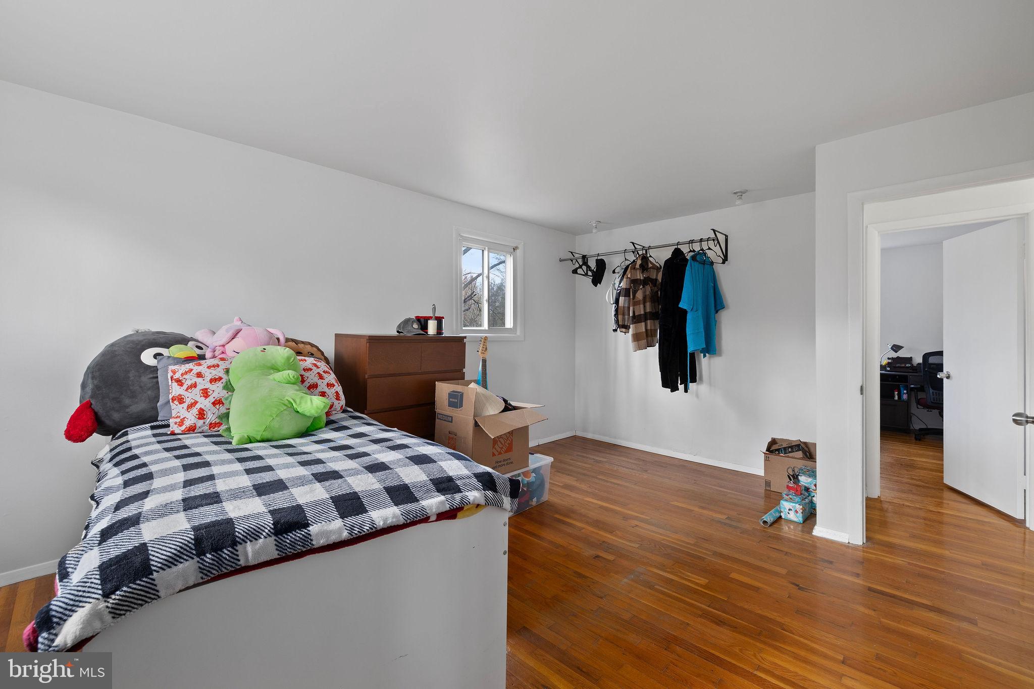 12405 Lima Dr