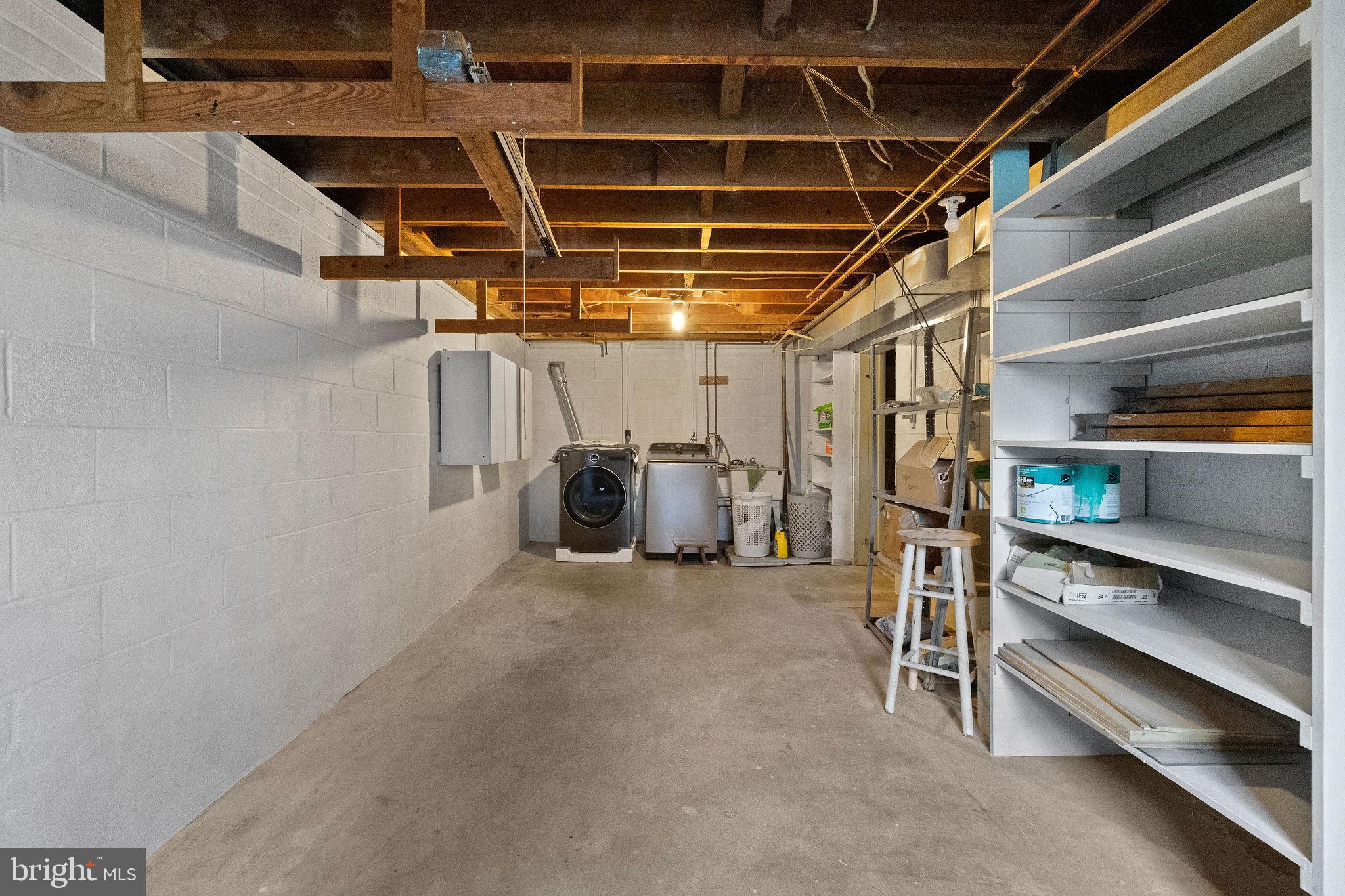 12405 Lima Dr