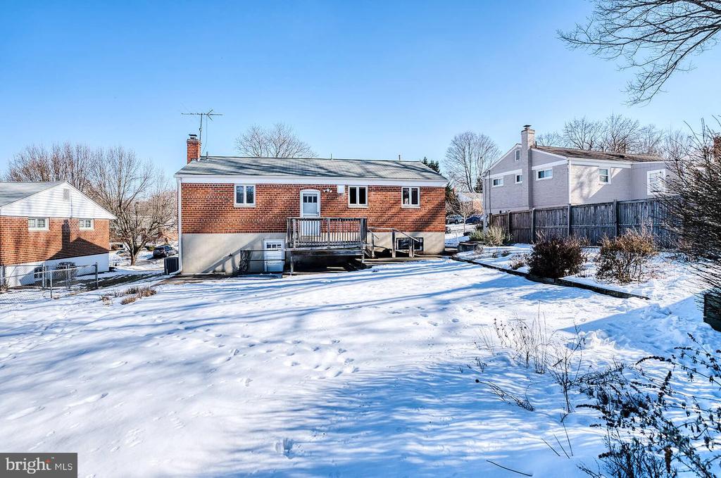 4808 Wilwyn Way